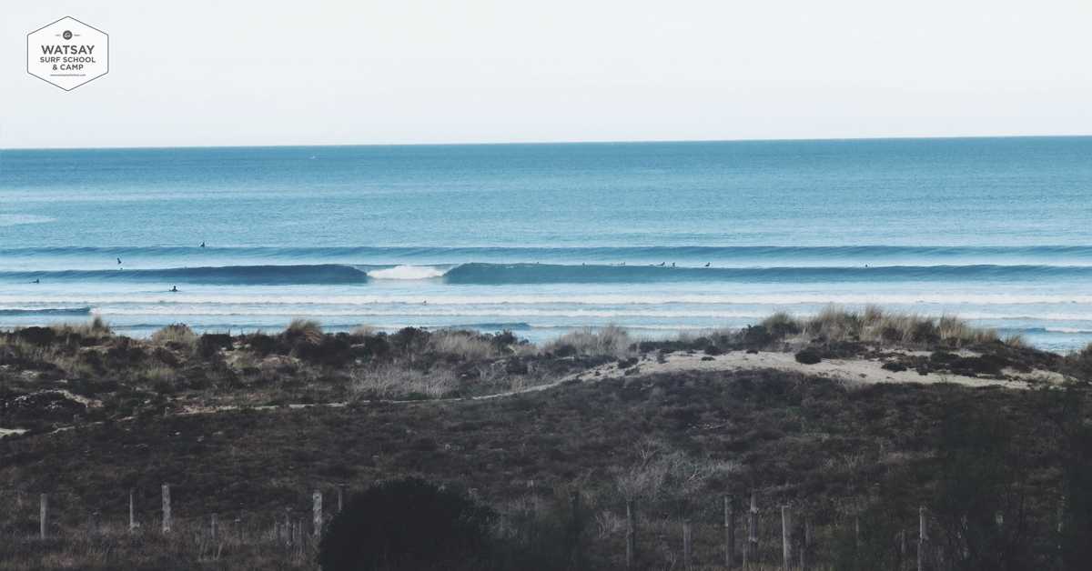 Viajes de surf, playa de berria cantabria