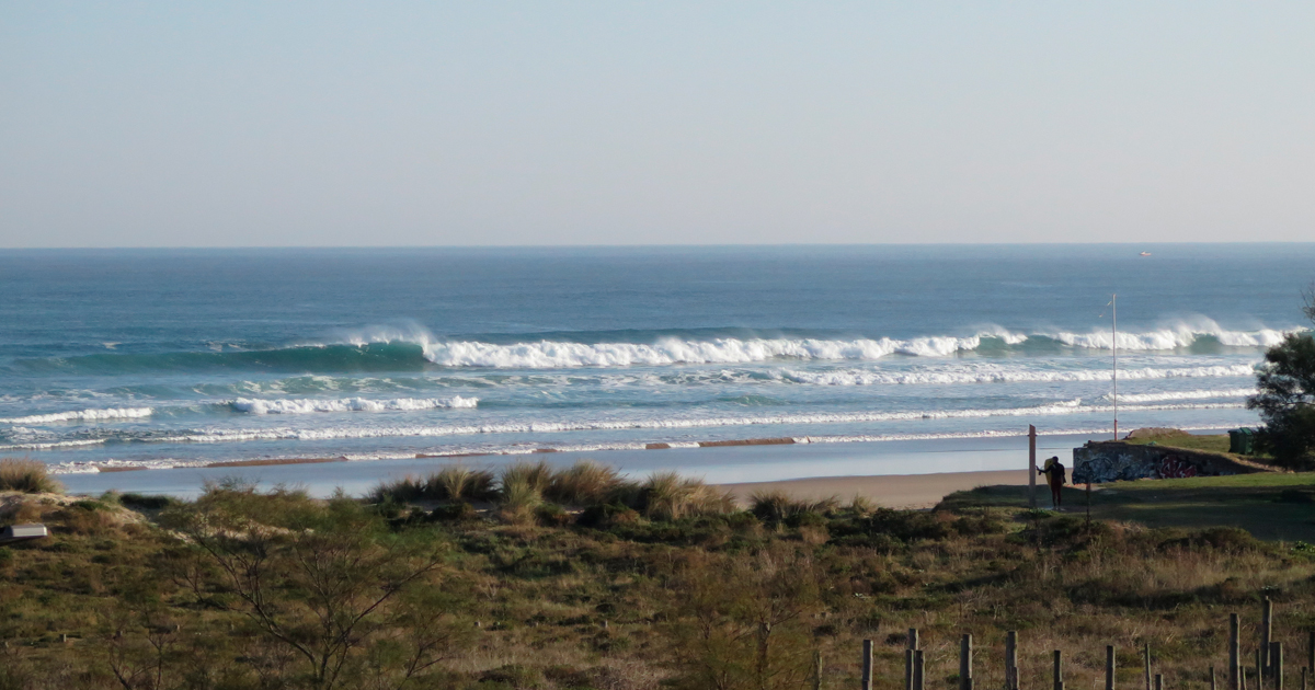 Hacer surf en Cantabria - Playa de Berria