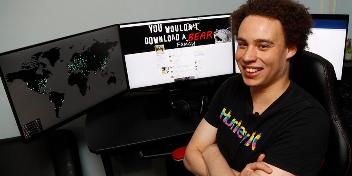 marcus-hutchins marcus-hutchins surf